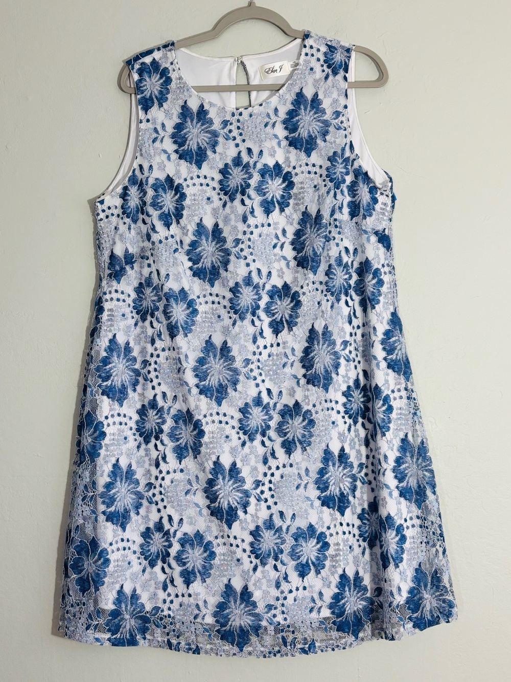 Eliza J lace sleeveless midi dress 14W